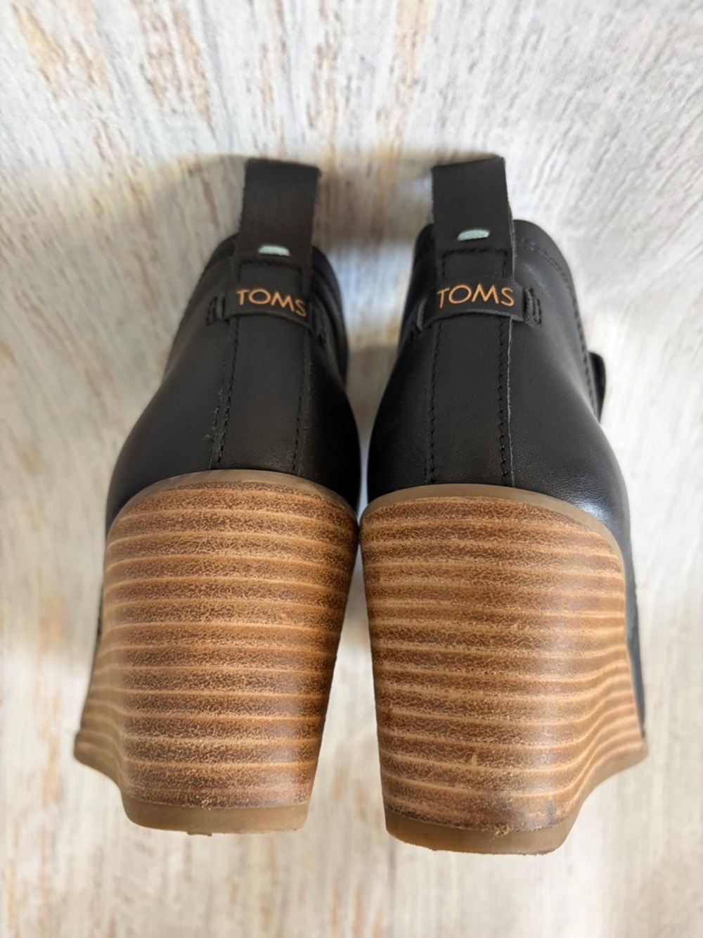 TOMS Kallie Black Wedge Ankle Booties - Picture 7 of 8